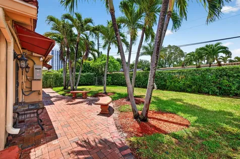 2060 Tropic Isle Lauderdale By The Sea FL 33062
