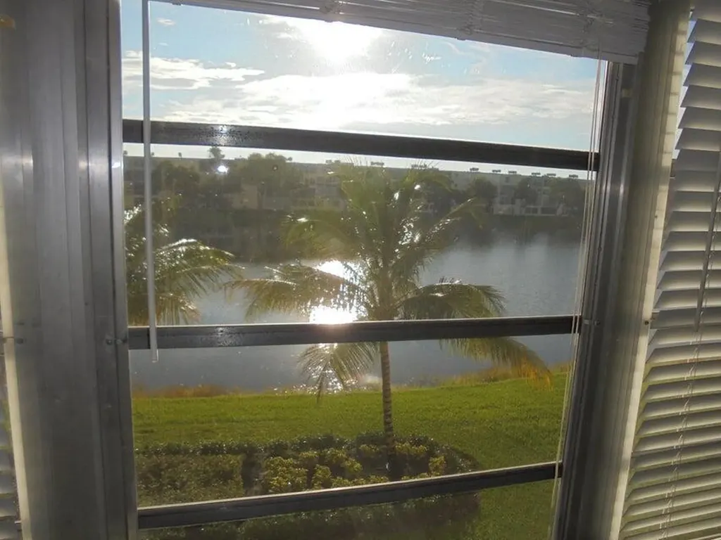 3069 Yarmouth D Boca Raton FL 33434