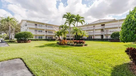 272 Preston G Way Boca Raton FL 33434