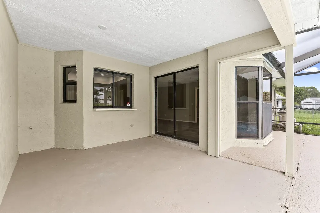 2398 SW Caballero Street Port St Lucie FL 34953