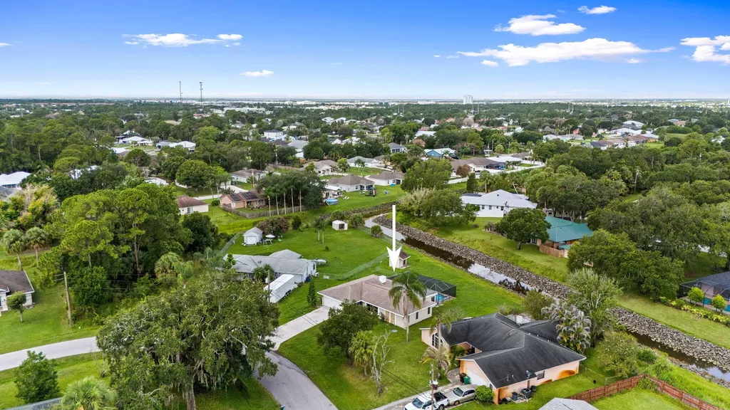 2398 SW Caballero Street Port St Lucie FL 34953