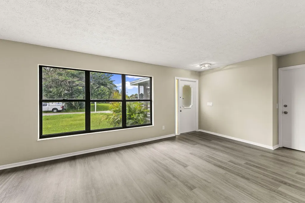 2398 SW Caballero Street Port St Lucie FL 34953