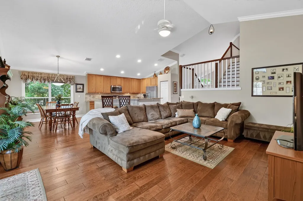 276 Swan Lane Jupiter FL 33458