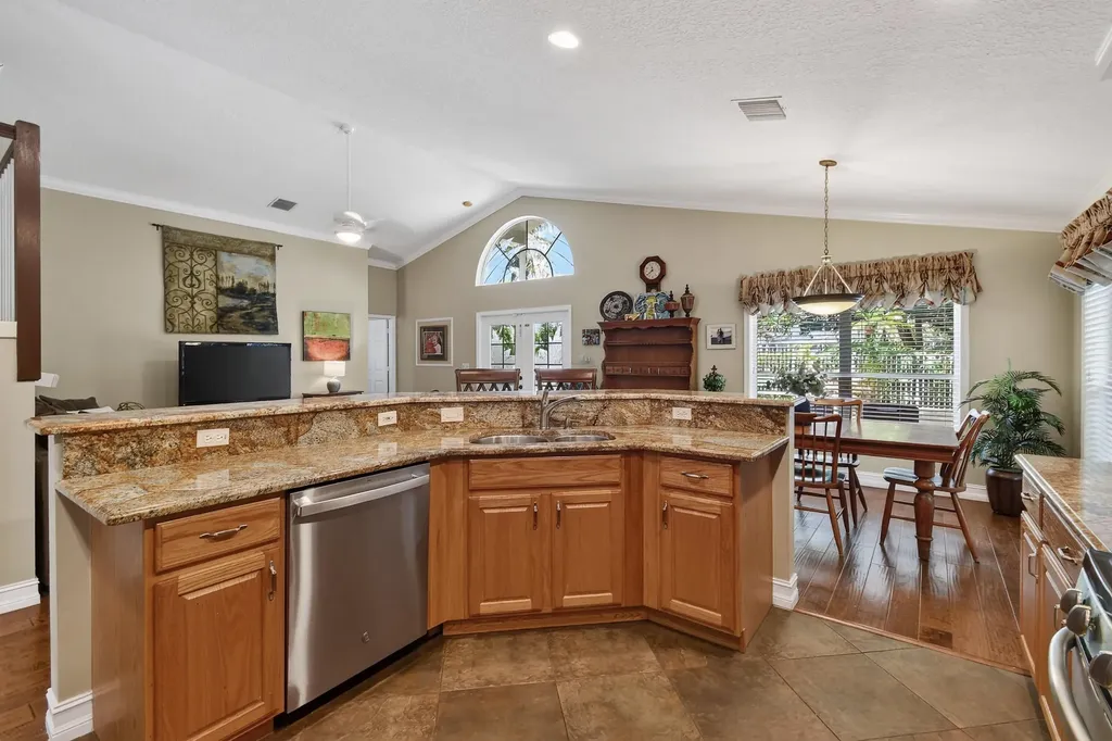 276 Swan Lane Jupiter FL 33458