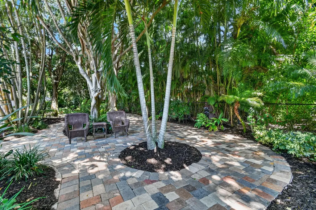 276 Swan Lane Jupiter FL 33458