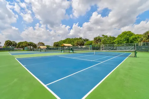 276 Swan Lane Jupiter FL 33458