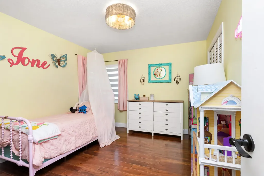 1222 NW 113th Terrace Coral Springs FL 33071