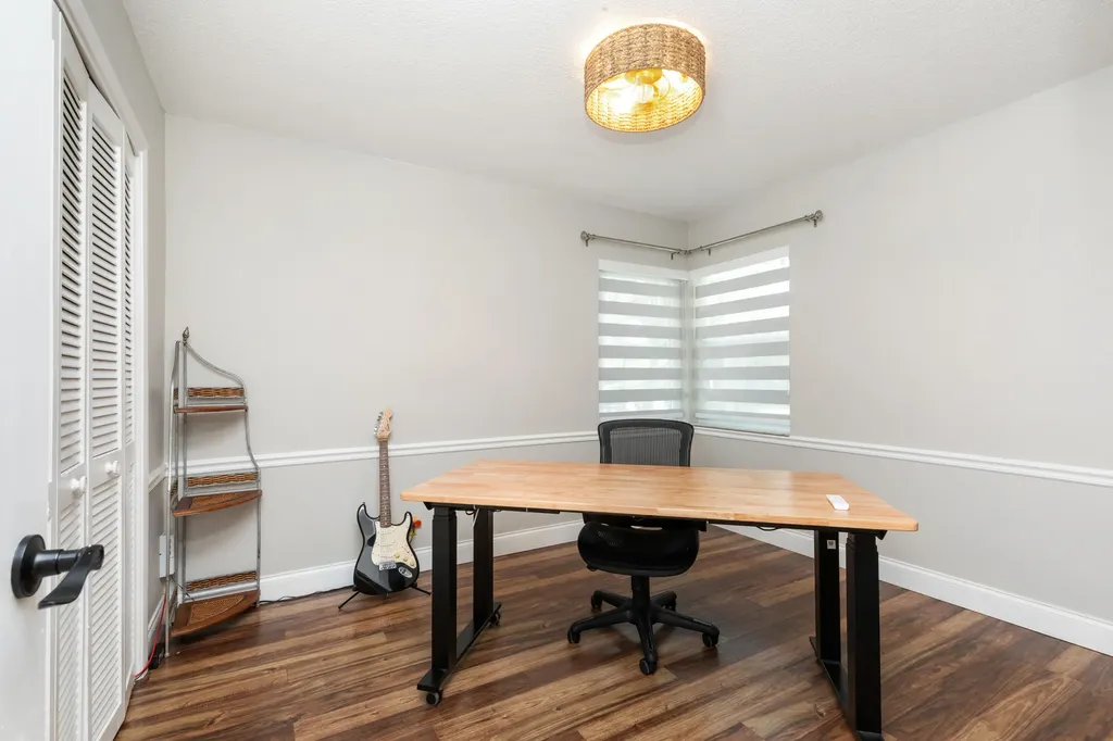 1222 NW 113th Terrace Coral Springs FL 33071