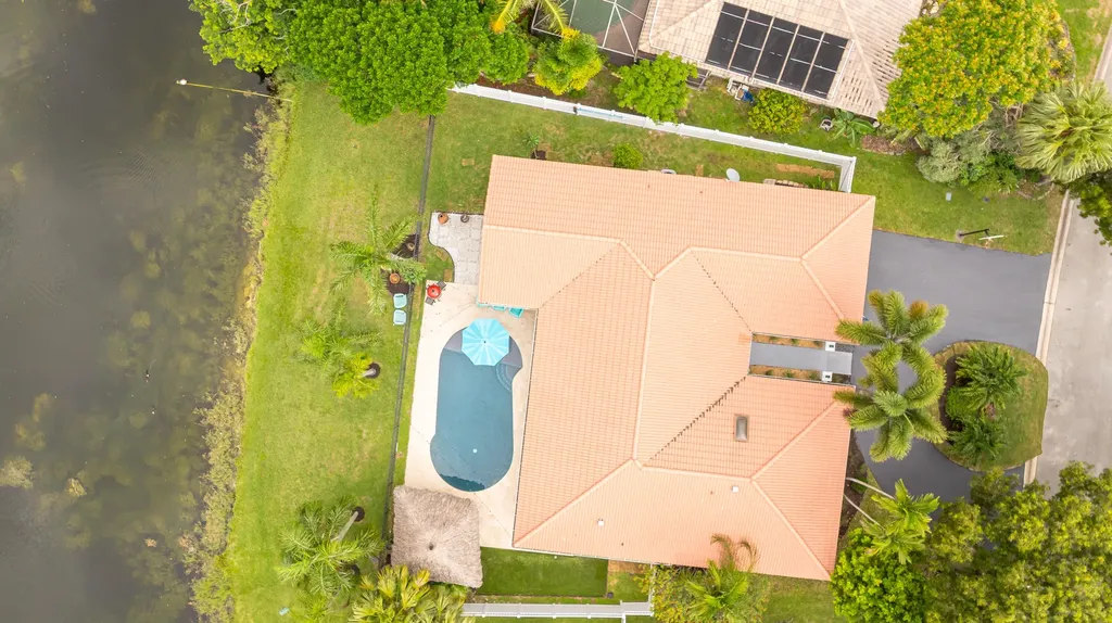 1222 NW 113th Terrace Coral Springs FL 33071