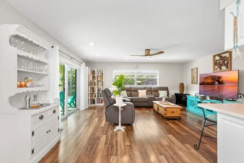 1222 NW 113th Terrace Coral Springs FL 33071