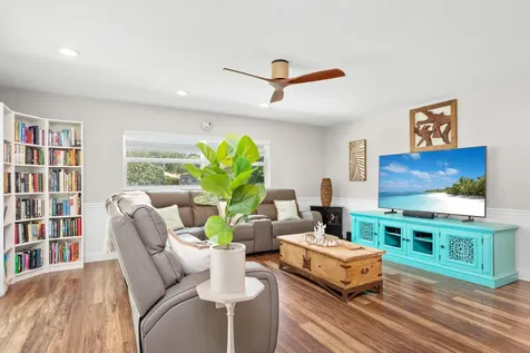 1222 NW 113th Terrace Coral Springs FL 33071