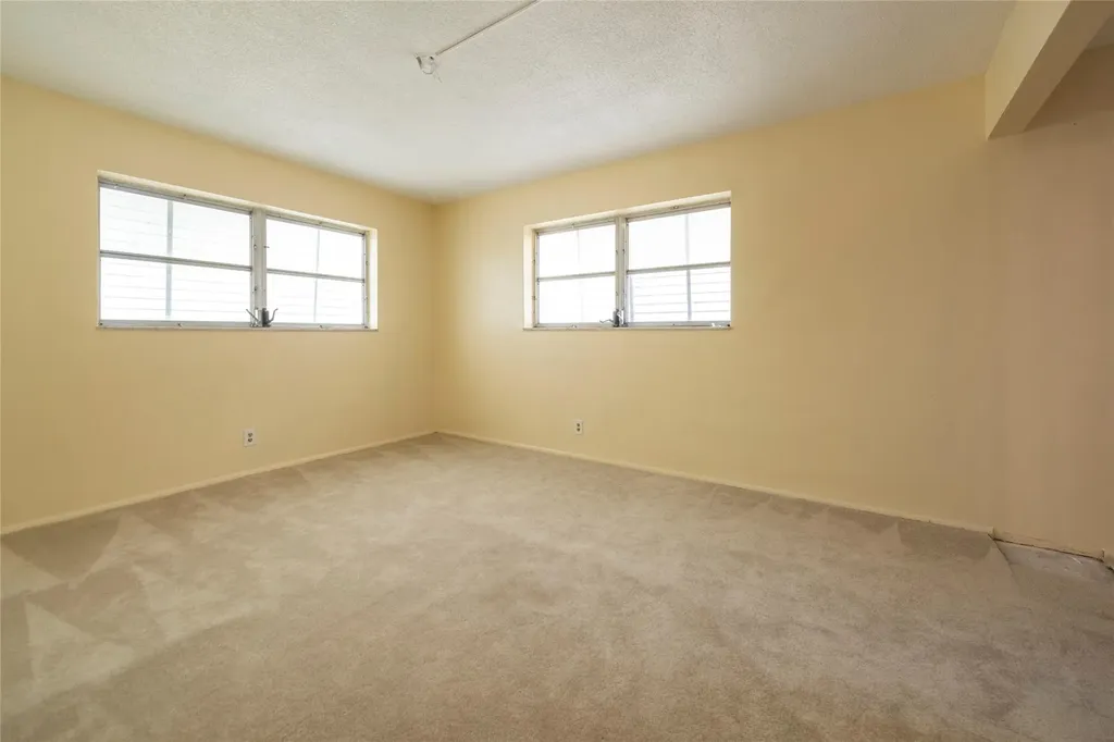 1310 NW 43rd Avenue Lauderhill FL 33313