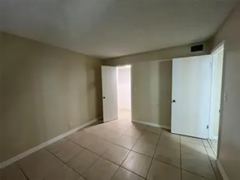 8040 Hampton Boulevard North Lauderdale FL 33068