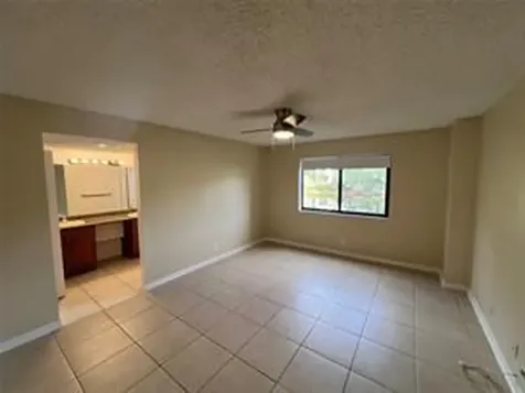 8040 Hampton Boulevard North Lauderdale FL 33068