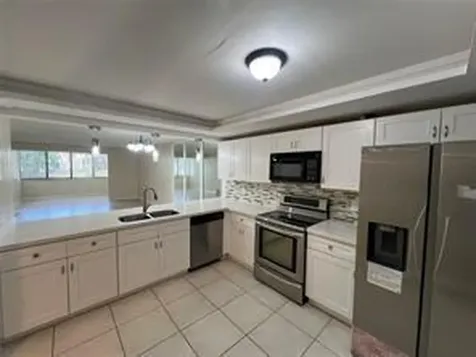 8040 Hampton Boulevard North Lauderdale FL 33068
