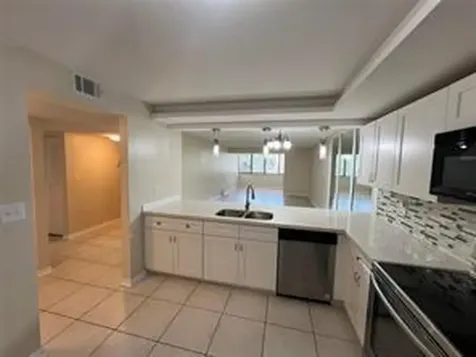 8040 Hampton Boulevard North Lauderdale FL 33068