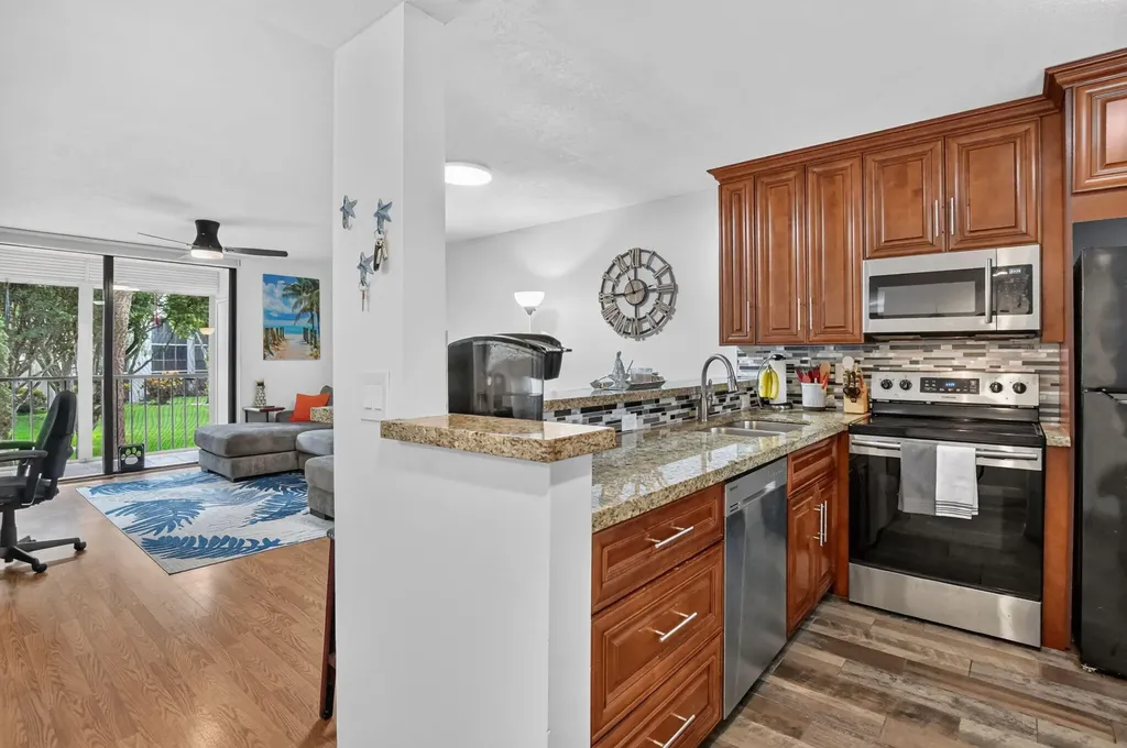 5280 Las Verdes Circle Delray Beach FL 33484