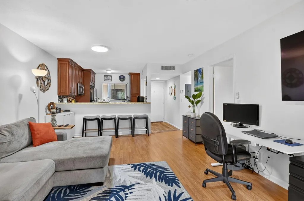 5280 Las Verdes Circle Delray Beach FL 33484
