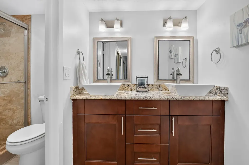 5280 Las Verdes Circle Delray Beach FL 33484