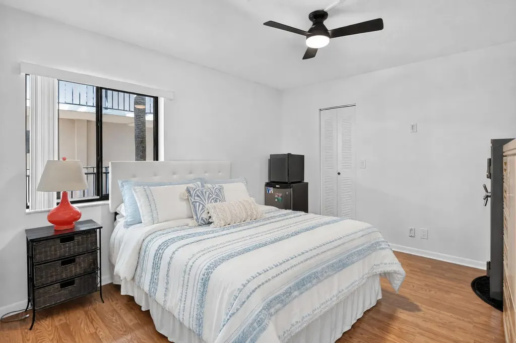 5280 Las Verdes Circle Delray Beach FL 33484