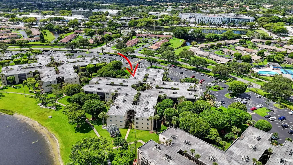 5280 Las Verdes Circle Delray Beach FL 33484
