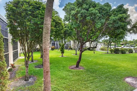 5280 Las Verdes Circle Delray Beach FL 33484
