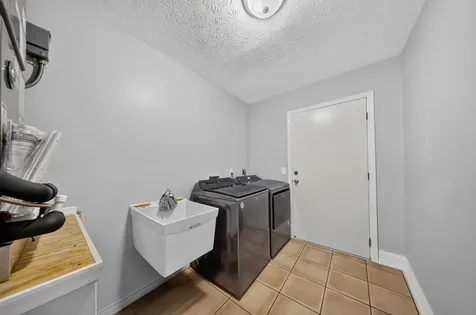 4800 Eagle Drive Fort Pierce FL 34951