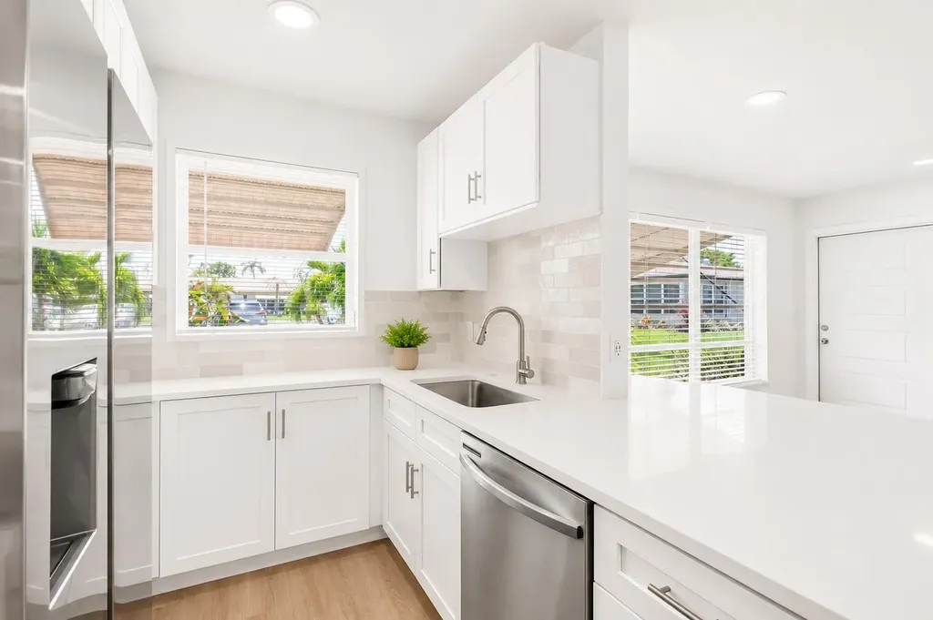 1007 South Drive Delray Beach FL 33445