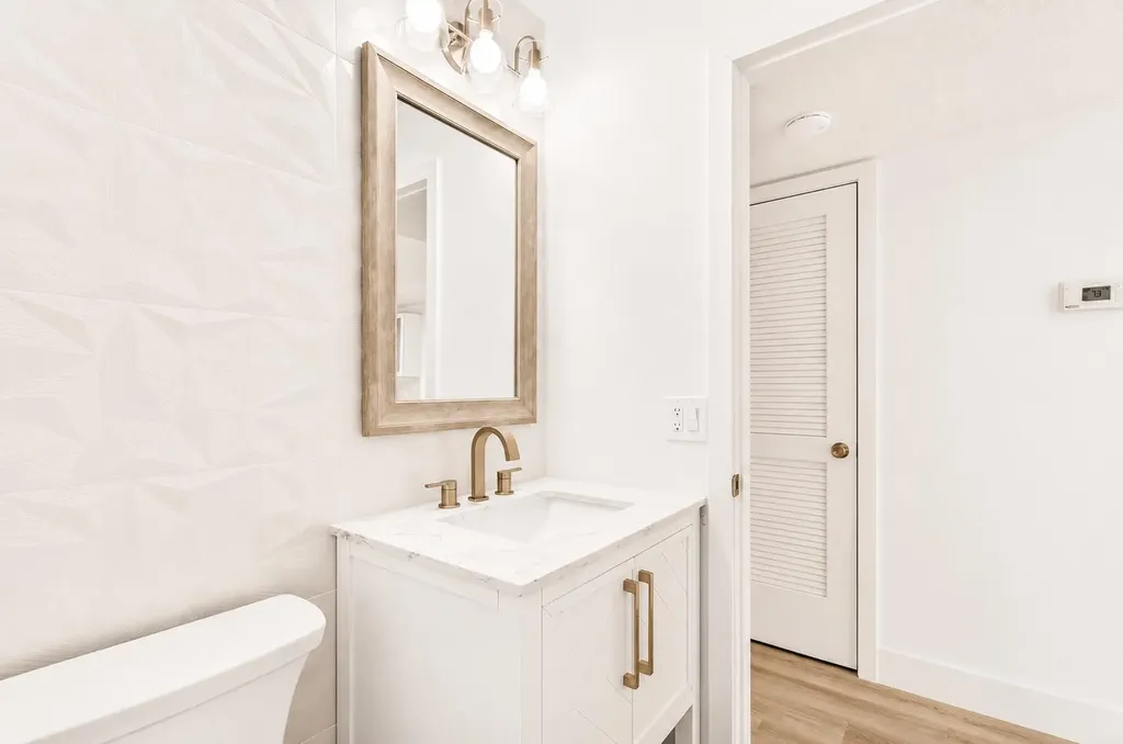 1007 South Drive Delray Beach FL 33445