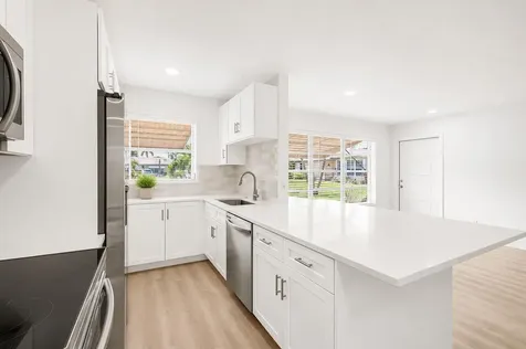 1007 South Drive Delray Beach FL 33445