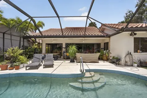 2613 Mohawk Circle West Palm Beach FL 33409