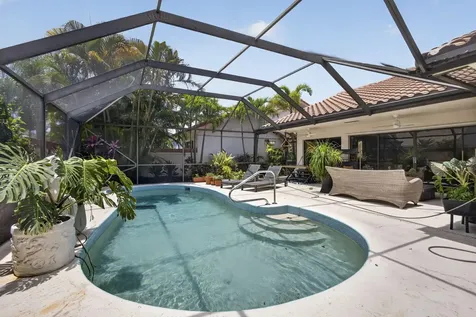 2613 Mohawk Circle West Palm Beach FL 33409
