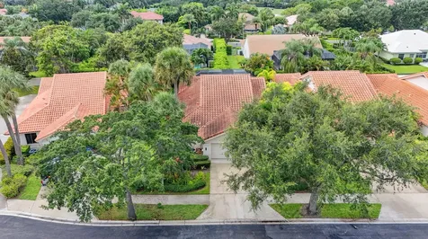 2613 Mohawk Circle West Palm Beach FL 33409