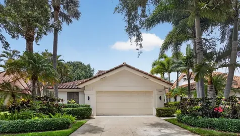 2613 Mohawk Circle West Palm Beach FL 33409