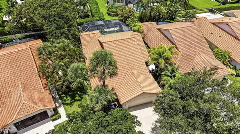 2613 Mohawk Circle West Palm Beach FL 33409