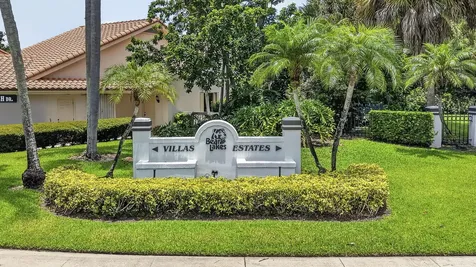 2613 Mohawk Circle West Palm Beach FL 33409