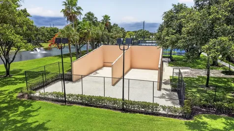 2613 Mohawk Circle West Palm Beach FL 33409