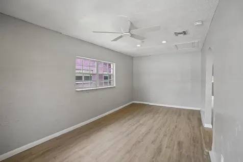 417 SW 8th Avenue Delray Beach FL 33444