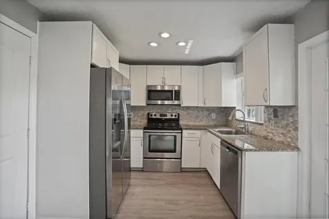 417 SW 8th Avenue Delray Beach FL 33444