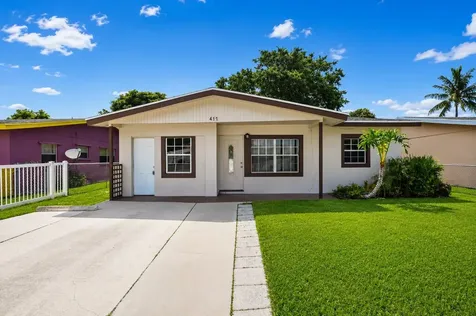 417 SW 8th Avenue Delray Beach FL 33444