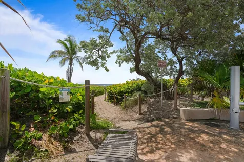 417 SW 8th Avenue Delray Beach FL 33444
