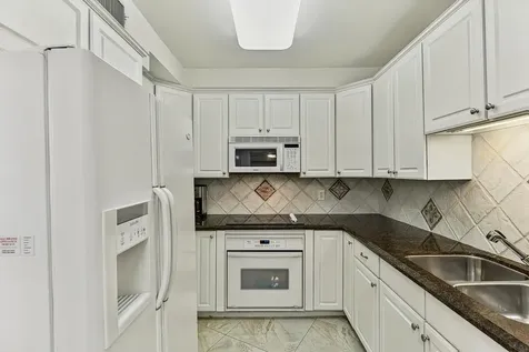 4020 W Palm Aire Drive Pompano Beach FL 33069