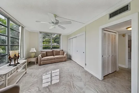 4020 W Palm Aire Drive Pompano Beach FL 33069