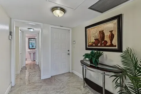 4020 W Palm Aire Drive Pompano Beach FL 33069