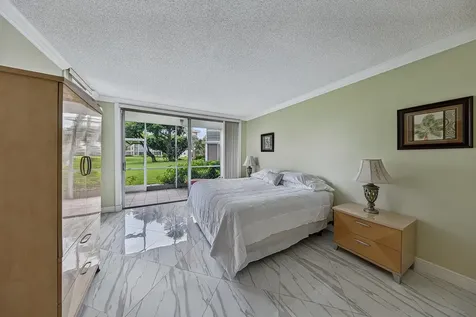 4020 W Palm Aire Drive Pompano Beach FL 33069
