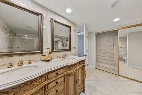 4020 W Palm Aire Drive Pompano Beach FL 33069