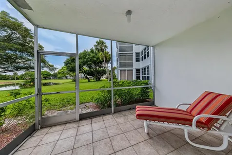 4020 W Palm Aire Drive Pompano Beach FL 33069