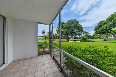 4020 W Palm Aire Drive Pompano Beach FL 33069