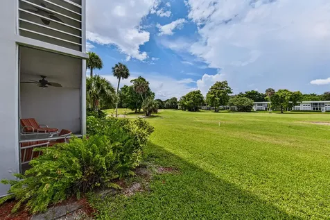 4020 W Palm Aire Drive Pompano Beach FL 33069