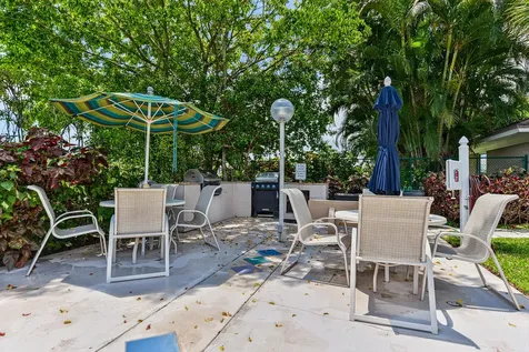 4020 W Palm Aire Drive Pompano Beach FL 33069